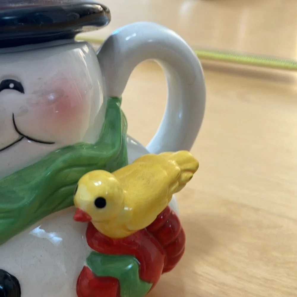 Too Good Gourmet Snowman teapot‎ and mug set vintage with yellow canary
